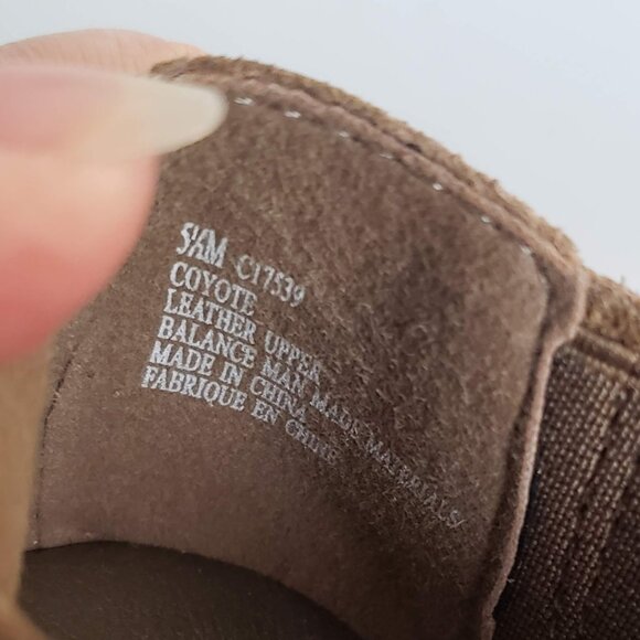 New 5.5 MIA Coyote Shoes heel Ankle Strap Booties Cowgirl Suede Taupe - Picture 10 of 10